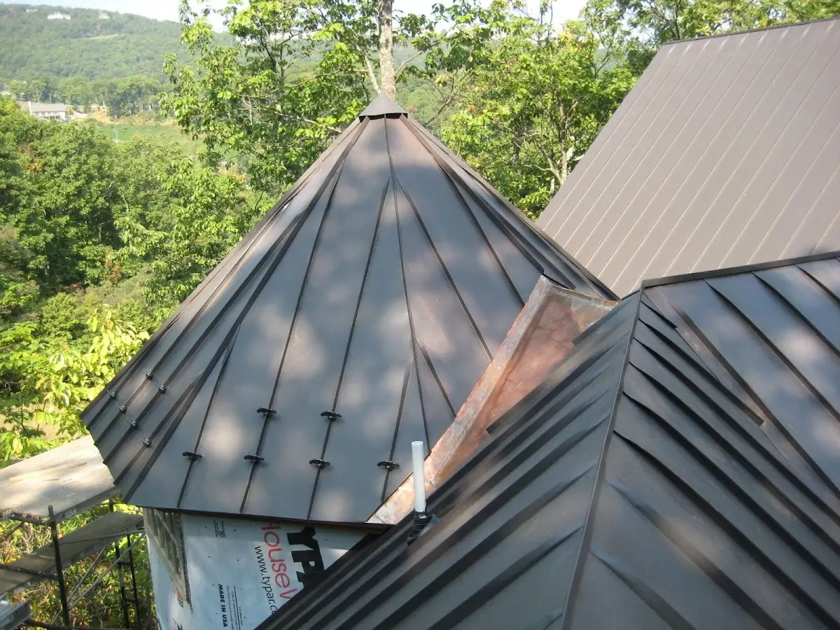 Professional Gutter Cleaning by Craftsman Roofing in Valley Center